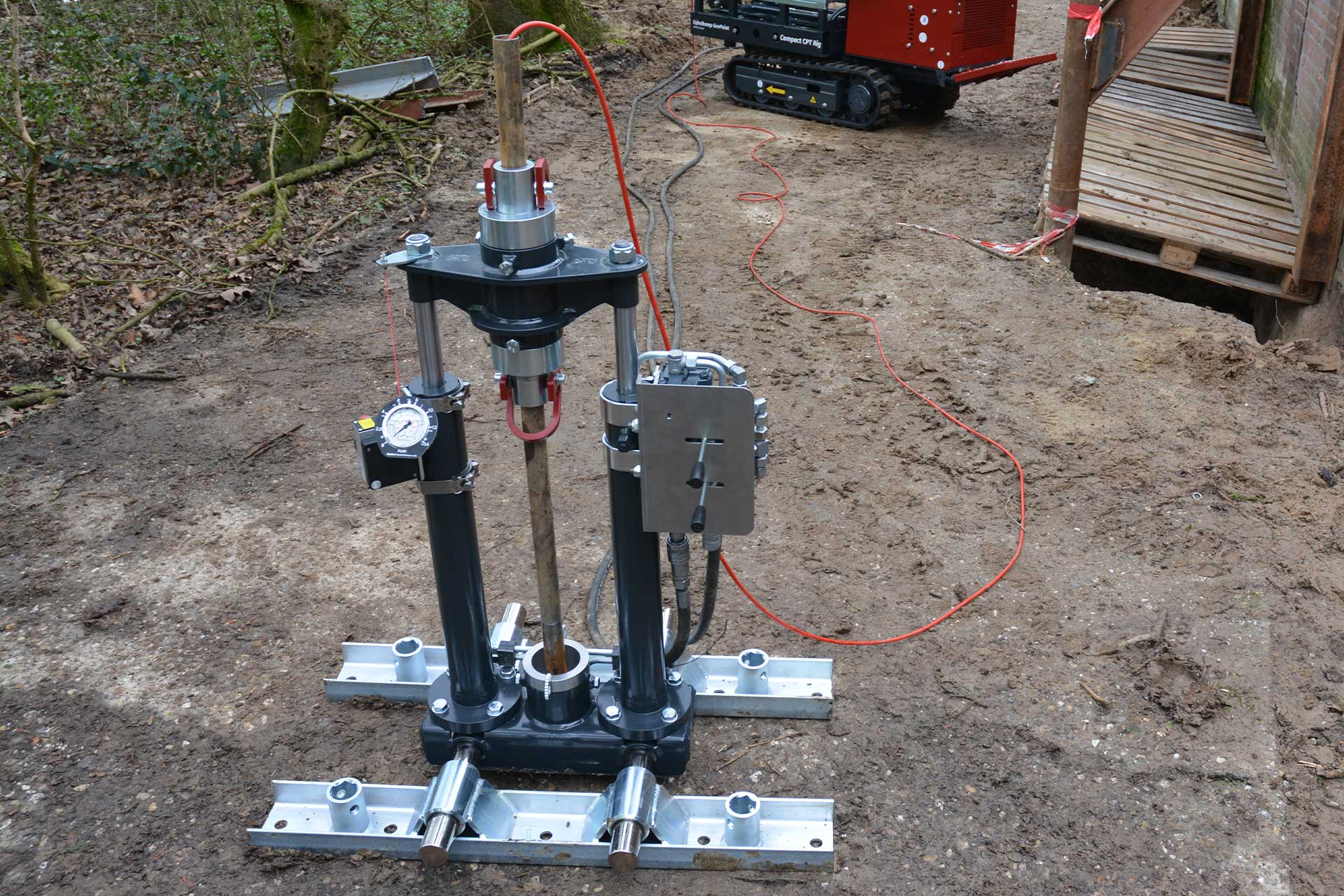 Sistema Hidráulico Portable para Ensayos CPT - miniatura 2