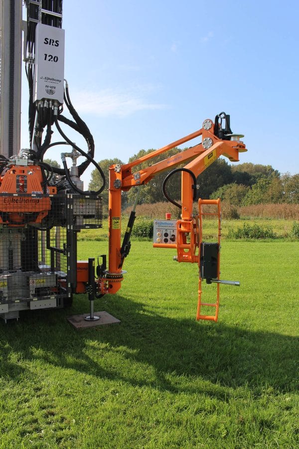 Sistema de carga automatizada de tubos y varillas